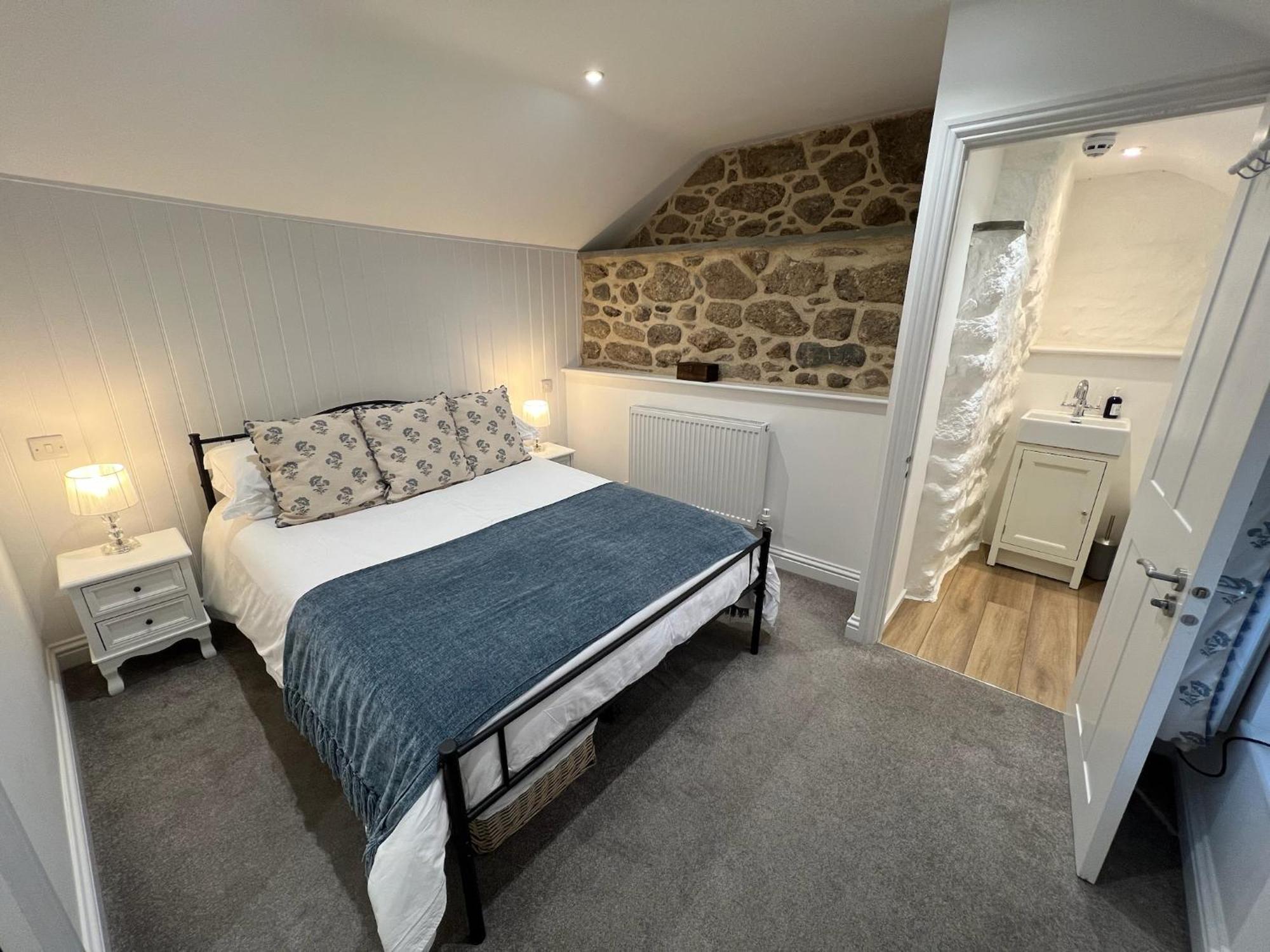 The White House At The Tinners Arms St Ives 外观 照片